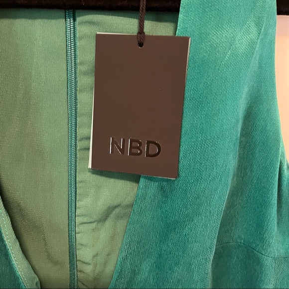 NBD x Revolve Beverly Blvd Gown in Kelly Green - Picture 5 of 6